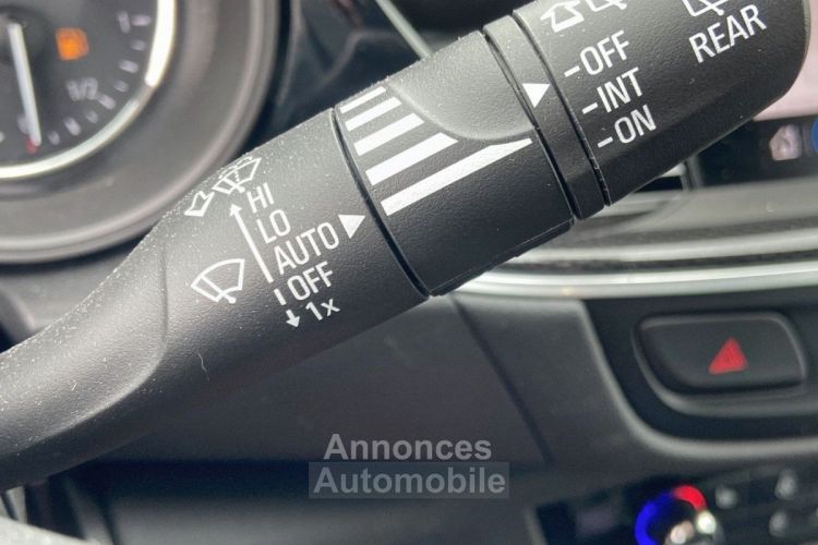 Opel Insignia GRAND SPORT 2.0 DIESEL 174 ELEGANCE GPS Caméra LEDS - <small></small> 21.880 € <small>TTC</small> - #20