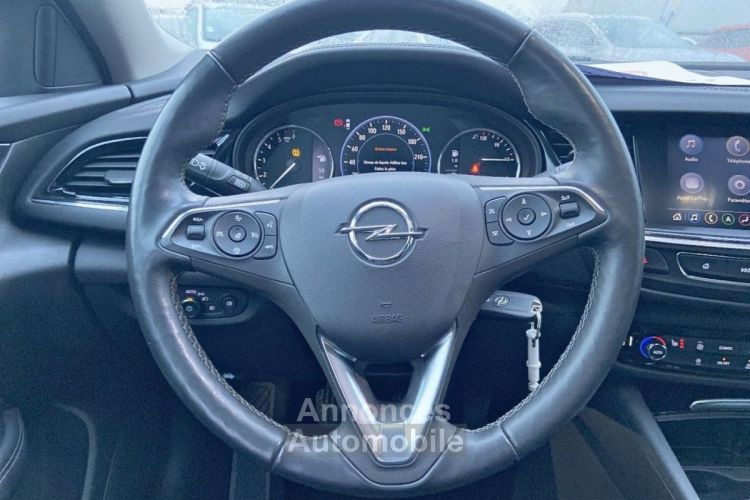 Opel Insignia GRAND SPORT 2.0 DIESEL 174 ELEGANCE GPS Caméra LEDS - <small></small> 18.980 € <small>TTC</small> - #25