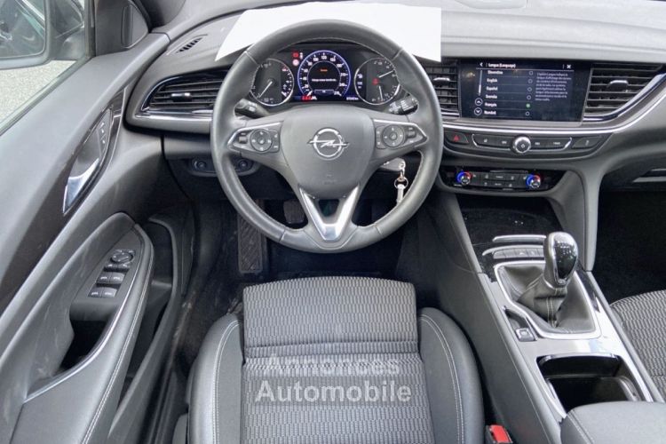 Opel Insignia SPORT TOURER 2.0 DIESEL 174 ELEGANCE GPS Caméra LEDS - <small></small> 20.250 € <small>TTC</small> - #11