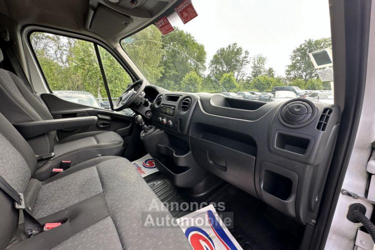 Opel Movano 3.3t L2H2 2.3 CDTI - 130 TVA RECUPERABLE + Attelage + Clim - <small></small> 17.990 € <small></small> - #16