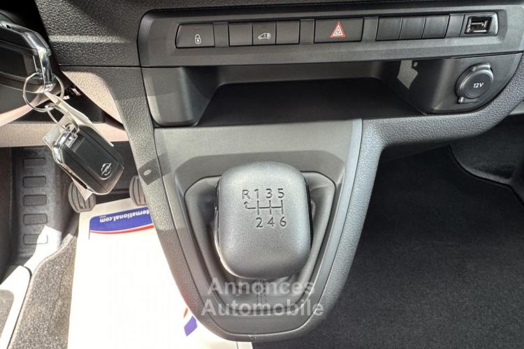 Opel Vivaro 1.5 BLUEHDI 120CH TVA RECUPERABLE Clim + Camera AR - <small></small> 28.990 € <small></small> - #25