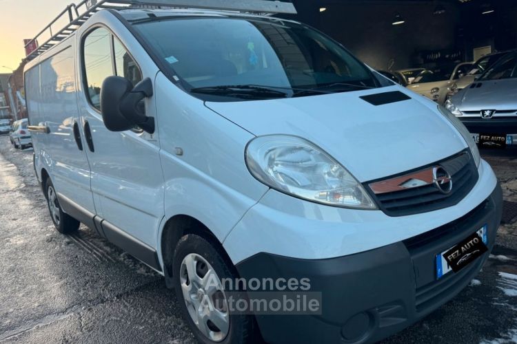 Opel Vivaro 2L L1H1 115CH 1ère main 3 places 86500KM - <small></small> 14.400 € <small>TTC</small> - #1