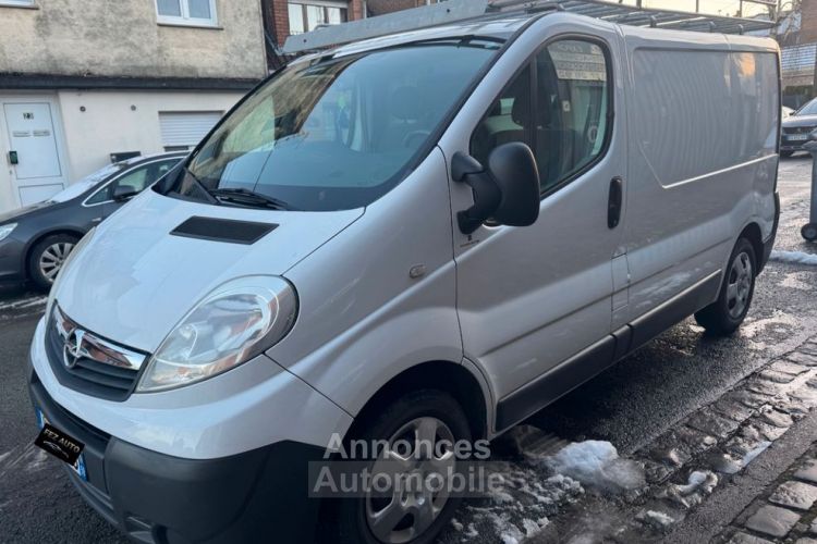 Opel Vivaro 2L L1H1 115CH 1ère main 3 places 86500KM - <small></small> 14.400 € <small>TTC</small> - #2