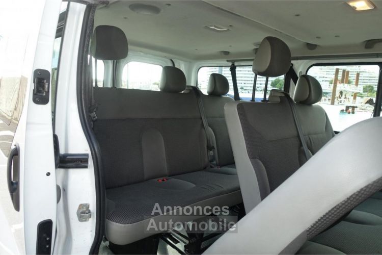 Opel Vivaro COMBI 2.0 CDTI - 115 - EcoFlex - S&S Tour Cosmo L1H1 9 Places - <small></small> 15.990 € <small>TTC</small> - #12