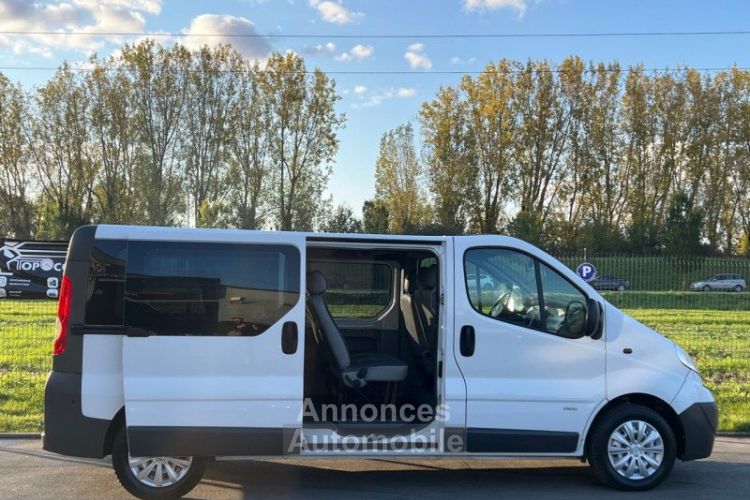 Opel Vivaro FG LONG CDTI 115 PACKK CLIM 9 PLACES 10/2008 - <small></small> 11.490 € <small>TTC</small> - #5