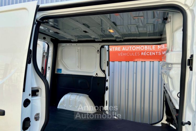 Opel Vivaro FOURGON 16583e HT FGN F2900 L1H1 1.6 CDTI 125 CH BITURBO ECOFLEX S/S PACK CLIM + - 4P (Tva Récup) idem Renault Trafic - <small></small> 19.900 € <small>TTC</small> - #6