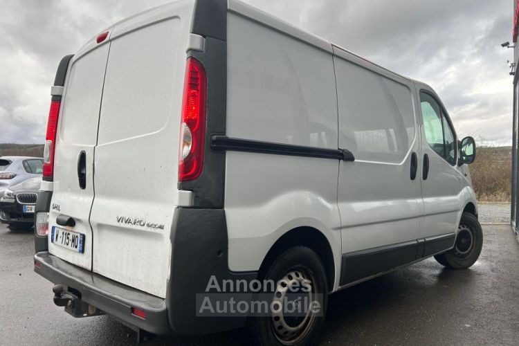 Opel Vivaro FOURGON FGN F2700 L1H1 2.0 FAP CDTI 90 CH - <small></small> 10.690 € <small>TTC</small> - #3