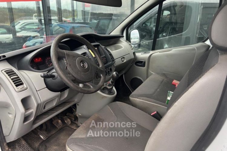 Opel Vivaro FOURGON FGN F2700 L1H1 2.0 FAP CDTI 90 CH - <small></small> 10.690 € <small>TTC</small> - #5