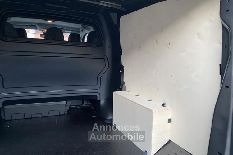 Opel Vivaro III CABINE APPROFONDIE FIXE L3 2.0 DIESEL 180 BVA8 PACK BUSINESS AVEC KIT BOIS - <small></small> 30.990 € <small>TTC</small> - #45