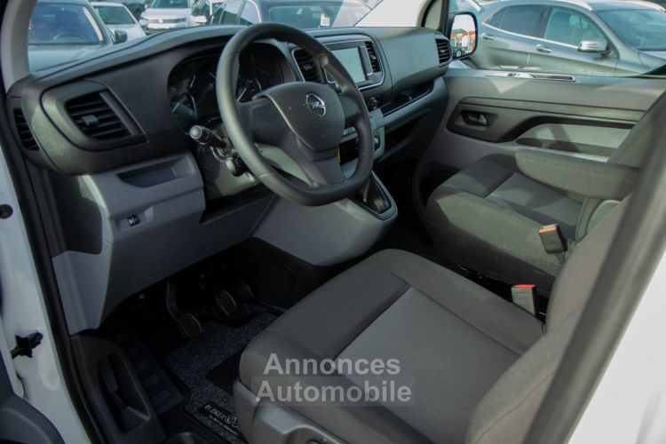 Opel Vivaro Zafira Life Crosscamp ADM 1.5 D - KAMPEERWAGEN - NIEUW - 4 SLAAPPLAATSEN - APPLE CARPLAY - IJSKAST - LED - EURO 6 - <small></small> 56.999 € <small>TTC</small> - #19