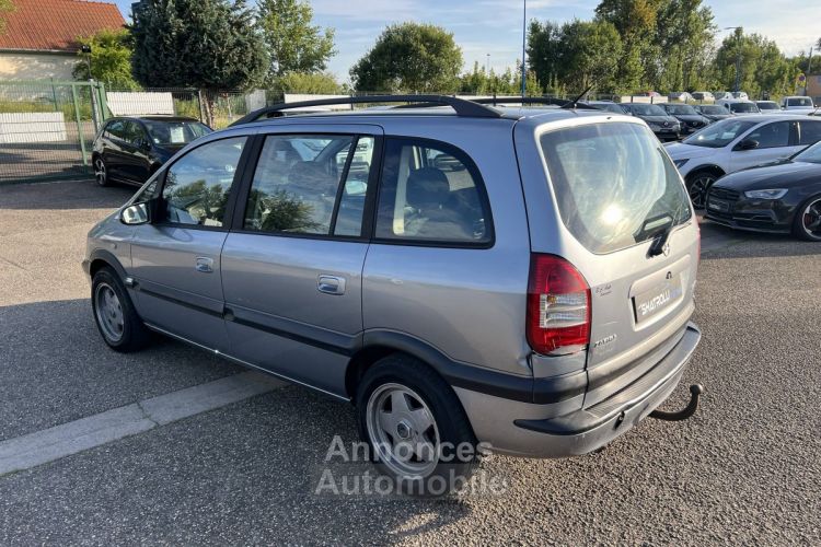 Opel Zafira 2.0 DTi 100ch Comfort Clim 7Places Attelage 1500€ sans garantie - <small></small> 1.500 € <small>TTC</small> - #9