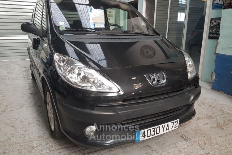 Peugeot 1007 1.4 Dolce - <small></small> 3.890 € <small>TTC</small> - #1