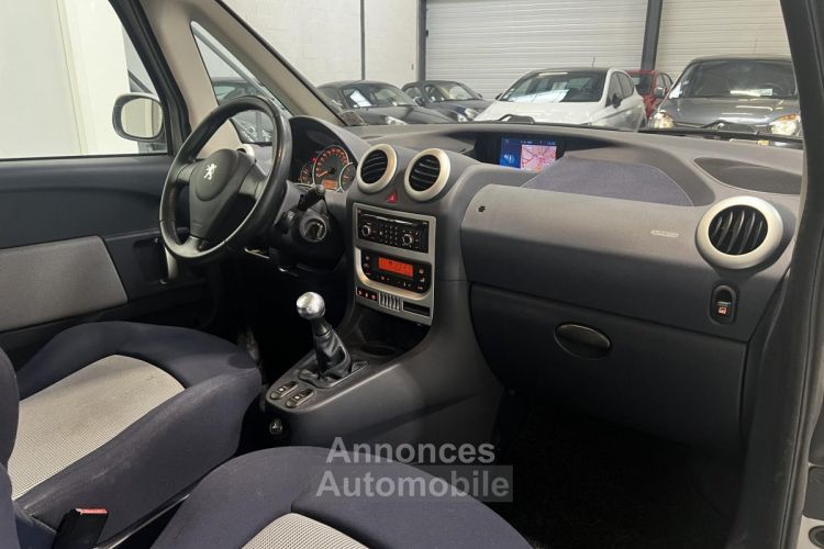 Peugeot 1007 1.6 HDi 16V 110 CH Sporty - <small></small> 4.490 € <small>TTC</small> - #16