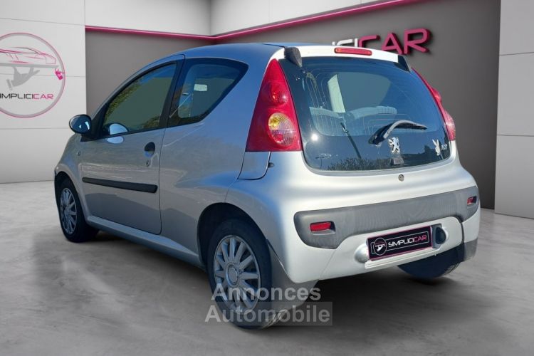 Peugeot 107 1.0 12V 68ch Trendy - <small></small> 2.990 € <small>TTC</small> - #6