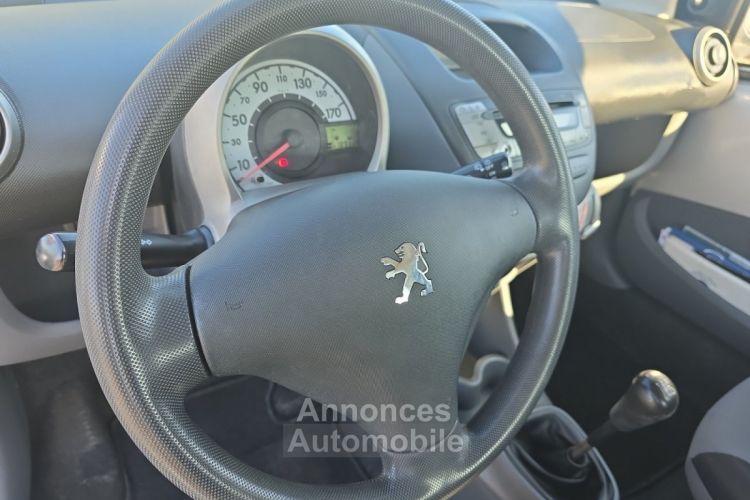 Peugeot 107 1.0 12V 68ch Trendy - <small></small> 2.990 € <small>TTC</small> - #13