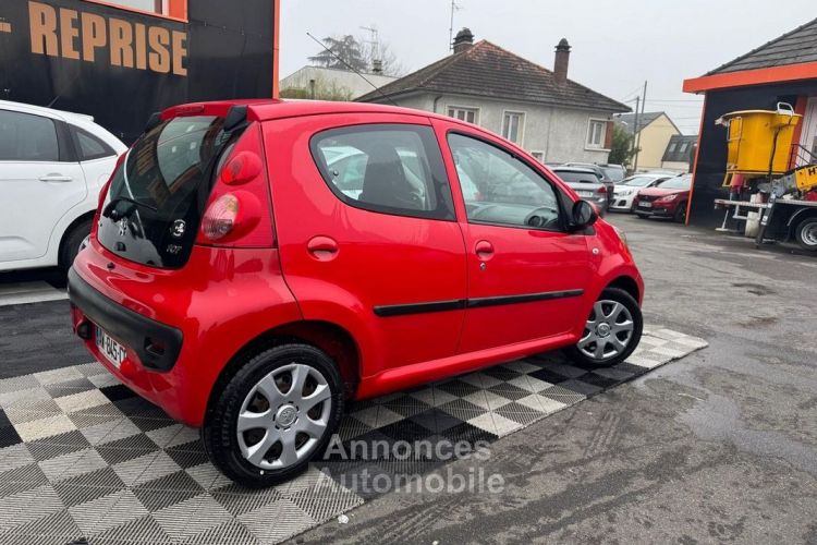 Peugeot 107 1.0 12V TRENDY 2-TRONIC 5P - <small></small> 5.990 € <small>TTC</small> - #4