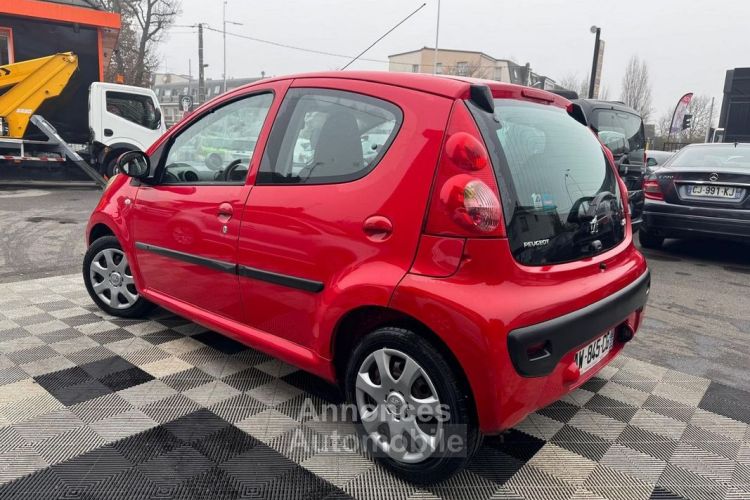 Peugeot 107 1.0 12V TRENDY 2-TRONIC 5P - <small></small> 5.990 € <small>TTC</small> - #6