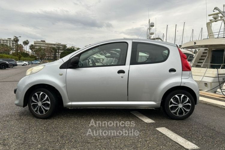 Peugeot 107 1.0 12V TRENDY 5P - <small></small> 3.700 € <small>TTC</small> - #2