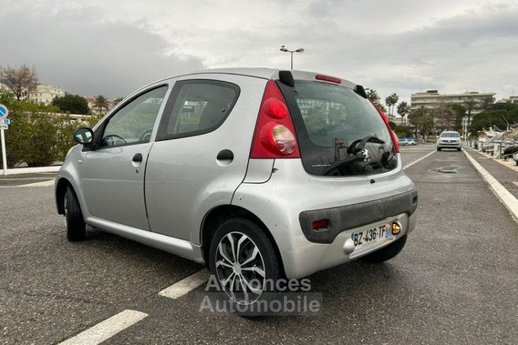 Peugeot 107 1.0 12V TRENDY 5P - <small></small> 3.700 € <small>TTC</small> - #3