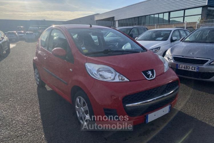 Peugeot 107 1.0 12V URBAN 3P - <small></small> 4.990 € <small>TTC</small> - #2