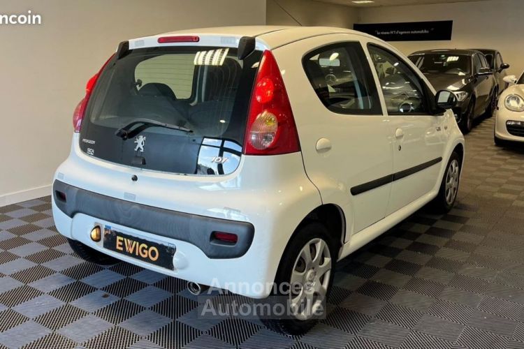 Peugeot 107 1.0 68ch PACK LIMITED - <small></small> 3.990 € <small>TTC</small> - #6