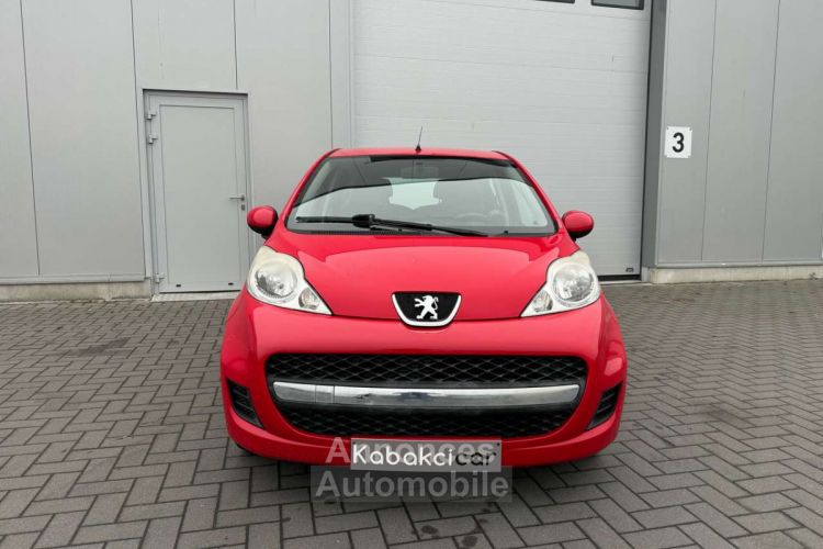 Peugeot 107 1.0i Urban FAIBLE KILOMÉTRAGE GARANTIE 12 M - <small></small> 3.890 € <small>TTC</small> - #2