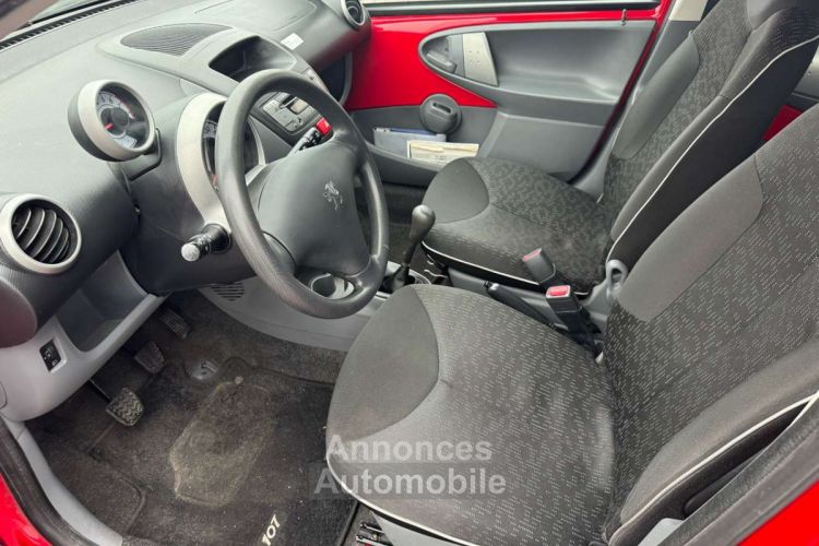 Peugeot 107 1.0i Urban FAIBLE KILOMÉTRAGE GARANTIE 12 M - <small></small> 3.890 € <small>TTC</small> - #9