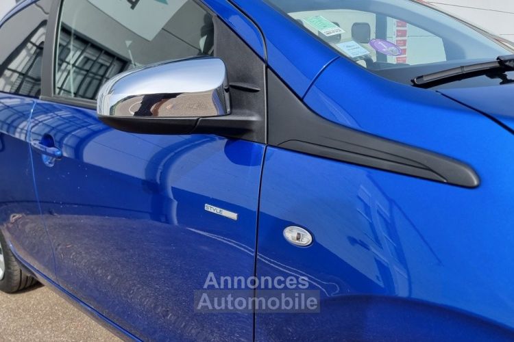 Peugeot 108 1.0 72 CV STYLE / 2E MAIN / CLIM / BLUETOOTH / 72 900 KM / SUIVI FULL / LIMITEUR / 2E - <small></small> 7.990 € <small>TTC</small> - #15