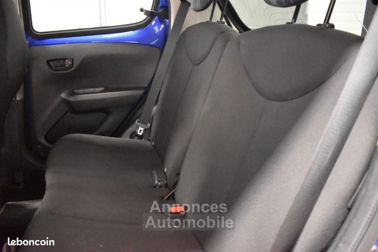 Peugeot 108 1.0 VTI 72CH STYLE TOIT OUVRANT S&S SUIVI GARANTIE 6 à 60 MOIS - <small></small> 10.890 € <small>TTC</small> - #11