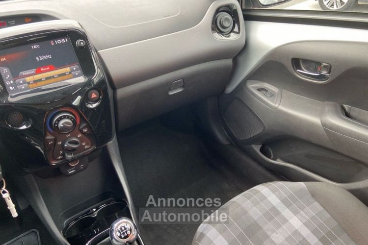 Peugeot 108 VTi 72 ALLURE Mirror Screen JA - <small></small> 10.980 € <small>TTC</small> - #22