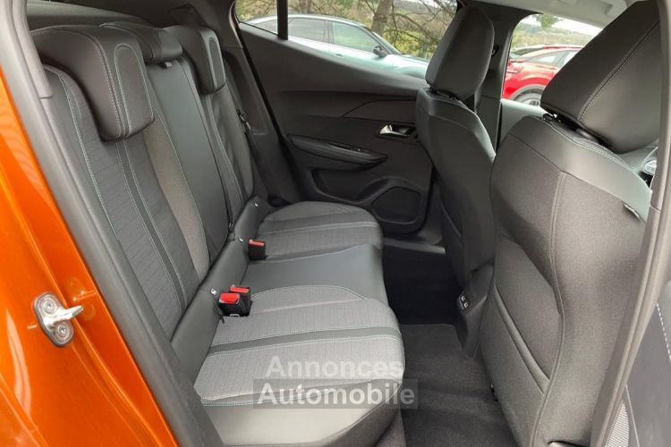 Peugeot 2008 1.2 100CH ALLURE ORANGE FUSION - <small></small> 20.940 € <small>TTC</small> - #42