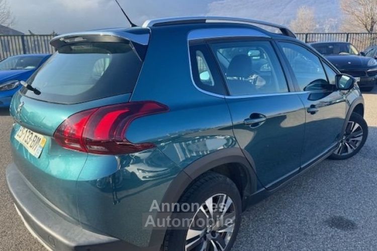 Peugeot 2008 1.2 110CH CROSSWAY S&S EAT6 - <small></small> 9.990 € <small>TTC</small> - #6