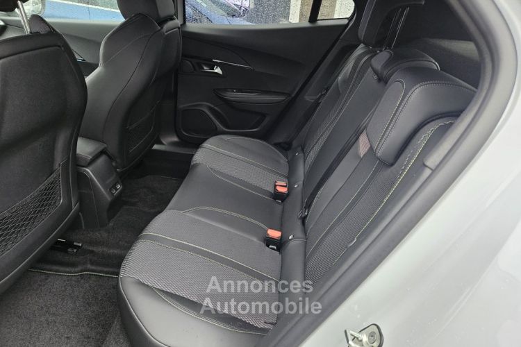 Peugeot 2008 1.2 130 CV GT EAT8 PHASE 2 12/2023 - <small></small> 32.990 € <small>TTC</small> - #17