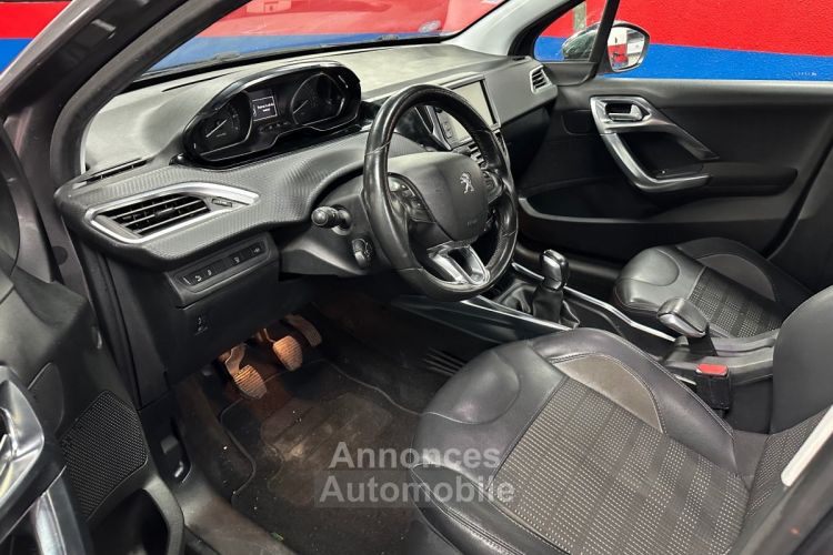 Peugeot 2008 1.2 82ch BVM5 Allure - <small></small> 5.999 € <small>TTC</small> - #4