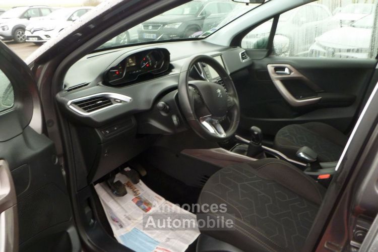 Peugeot 2008 1.2 E-THP 110CH PURETECH ACTIVE - <small></small> 11.850 € <small>TTC</small> - #5