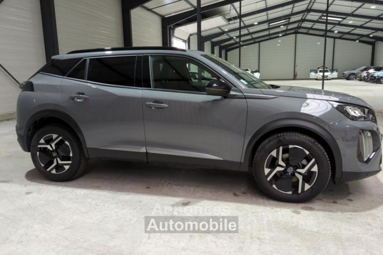 Peugeot 2008 1.2 PURETECH 100CV BVM6 ALLURE + ADVANCED GRIP CONTROL + PACK NAVIGATION & VISION GRIS SELENIUM - <small></small> 20.840 € <small>TTC</small> - #1