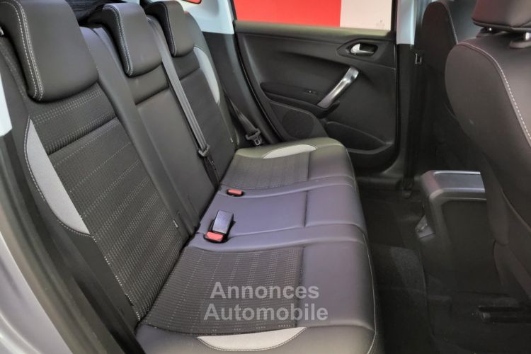 Peugeot 2008 1.2 PURETECH 110 ALLURE BUSINESS + DISTRIBUTION OK - <small></small> 9.290 € <small>TTC</small> - #30