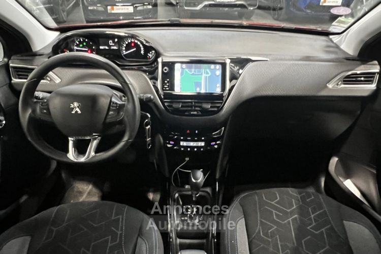 Peugeot 2008 1.2 PURETECH 110 CH EAT6 Signature - GARANTIE 6 MOIS - <small></small> 11.990 € <small>TTC</small> - #11