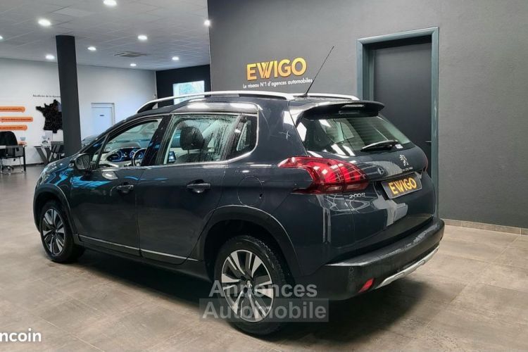 Peugeot 2008 1.2 PURETECH 110ch ALLURE EAT6 - <small></small> 9.490 € <small>TTC</small> - #5