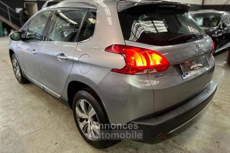 Peugeot 2008 1.2 PureTech 110ch Allure S&S - <small></small> 8.990 € <small>TTC</small> - #6