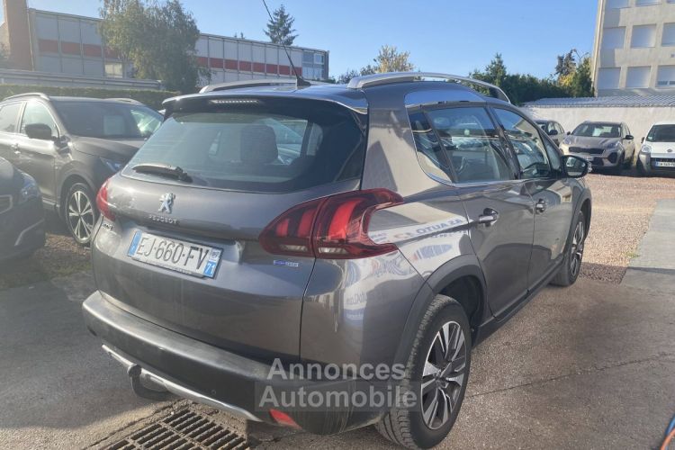 Peugeot 2008 1.2 PureTech 110ch Allure S&S - <small></small> 8.990 € <small>TTC</small> - #3