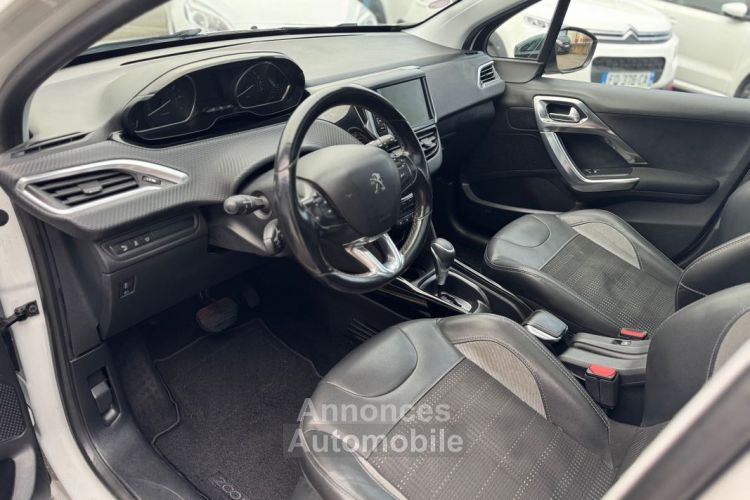 Peugeot 2008 1.2 PureTech 110ch Allure S&S EAT6 - <small></small> 7.990 € <small>TTC</small> - #3