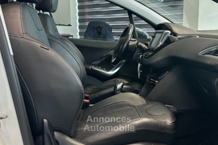 Peugeot 2008 1.2 PURETECH 110CH FELINE TITANE S&S - <small></small> 9.970 € <small>TTC</small> - #9