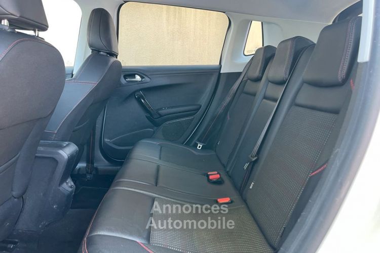 Peugeot 2008 1.2 PureTech 110ch GT Line Grip Control Attelage - <small></small> 9.990 € <small>TTC</small> - #5