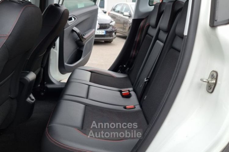 Peugeot 2008 1.2 PureTech 110ch SetS BVM5 GT Line - <small></small> 11.890 € <small>TTC</small> - #11