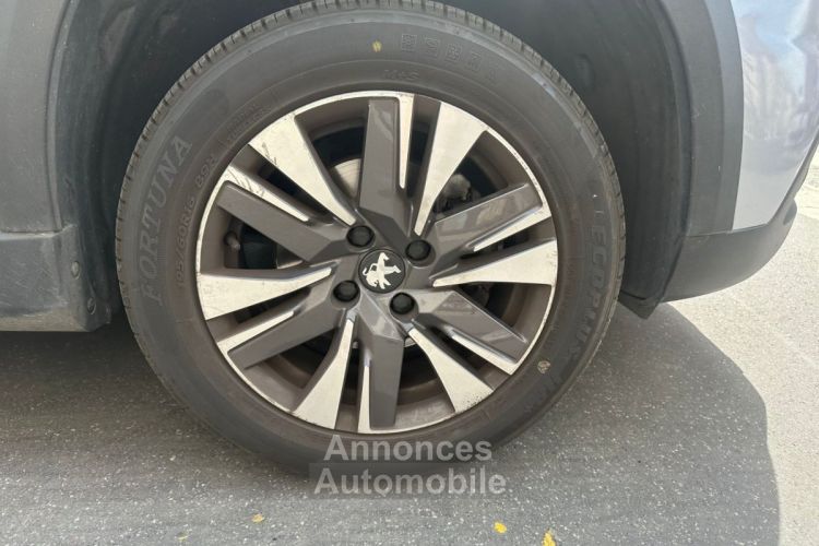 Peugeot 2008 1.2 PureTech 110ch SS BVM5 Allure - <small></small> 12.490 € <small>TTC</small> - #28