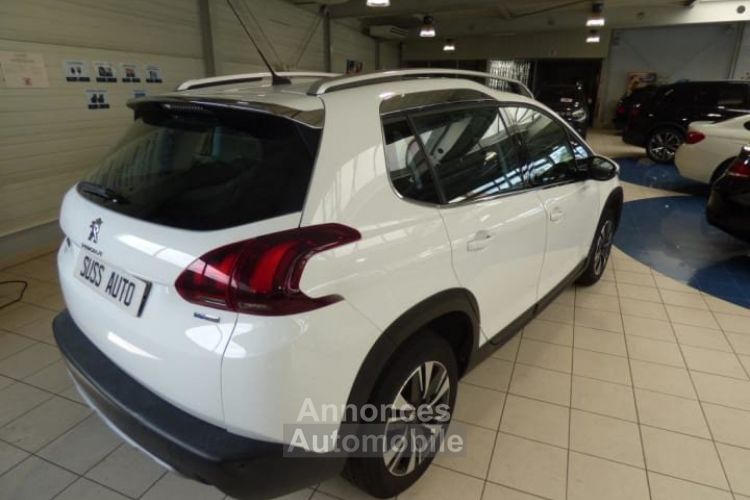 Peugeot 2008 1.2 PureTech 110ch S&S EAT6 Allure - <small></small> 12.990 € <small>TTC</small> - #3