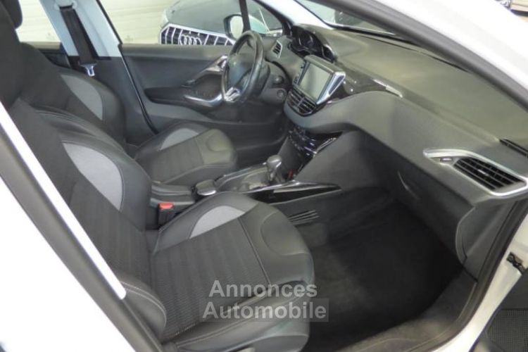 Peugeot 2008 1.2 PureTech 110ch S&S EAT6 Allure - <small></small> 12.990 € <small>TTC</small> - #9