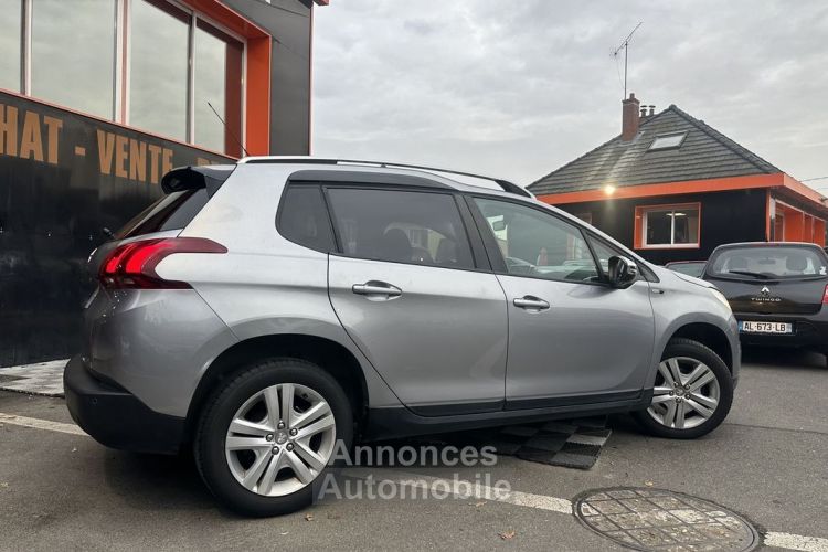 Peugeot 2008 1.2 PURETECH 110CH STYLE S&S - <small></small> 8.990 € <small>TTC</small> - #8