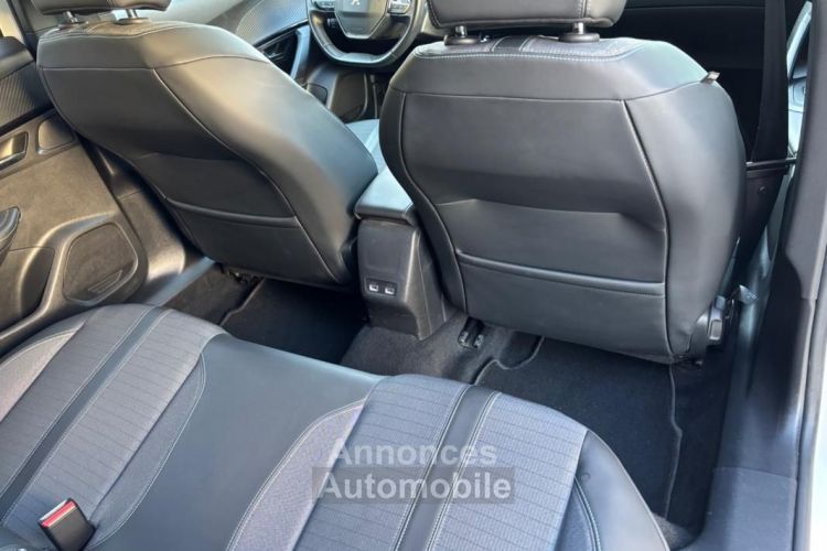 Peugeot 2008 1.2 PURETECH 130CH ALLURE EAT8 BVA GARANTIE 10 ANS - <small></small> 15.990 € <small>TTC</small> - #14